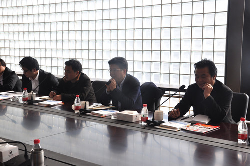 寧波市經(jīng)信委陳炳榮主任及江北區(qū)許會祥副區(qū)長來司進(jìn)行政策調(diào)研