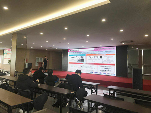 中柯大數(shù)據(jù)公司信研院團隊來柯力技術(shù)交流，開展人工智能、大數(shù)據(jù)培訓